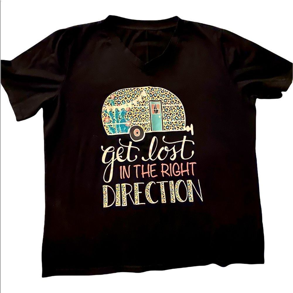 🏕 Camping tshirt, get lost in the right direction